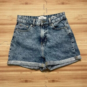 True Craft Mom Short High Waist Medium Wash Denim Shorts Women's Size 3